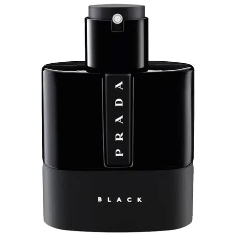 prada luna rossa black recensioni